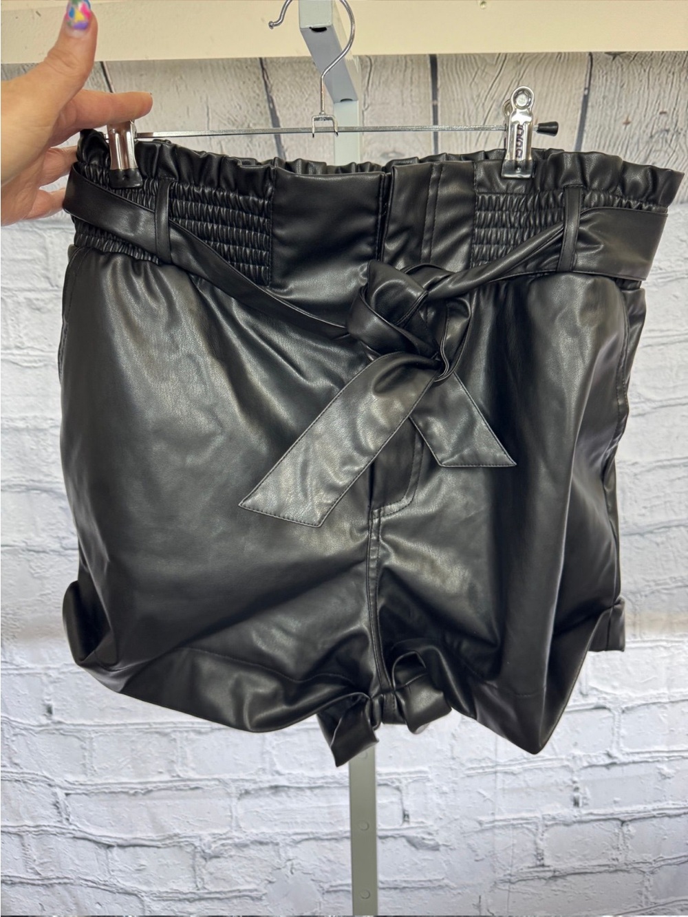 superdown Black Faux Leather High-Waist Paperbag Shorts - Picture 3 of 3